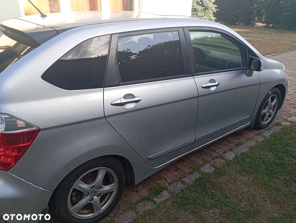Honda FR-V - 7