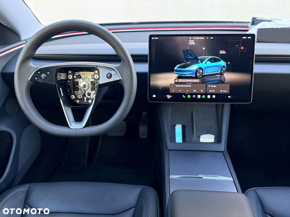 Tesla Model 3 Performance AWD - 27