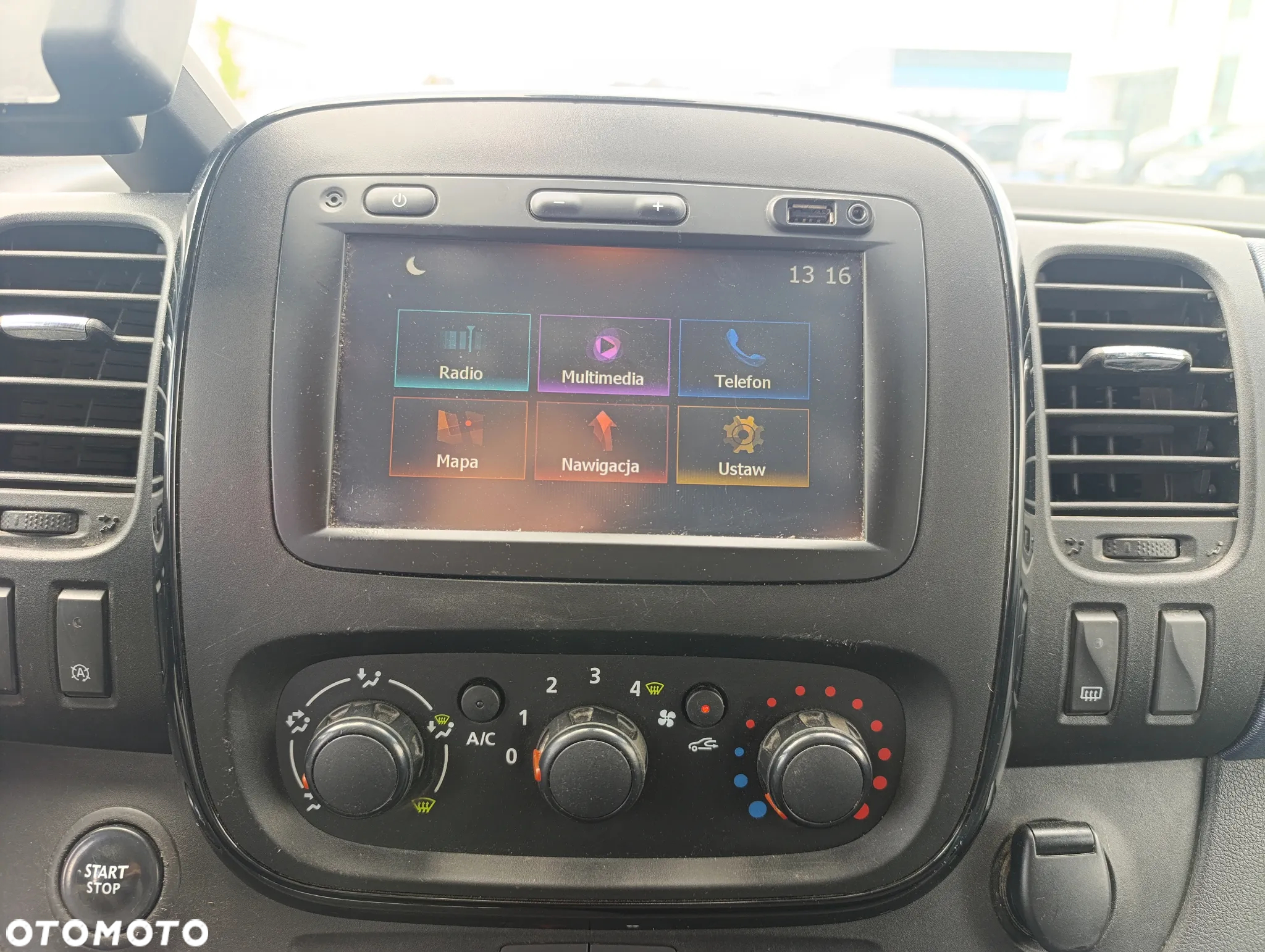 Opel Vivaro - 13