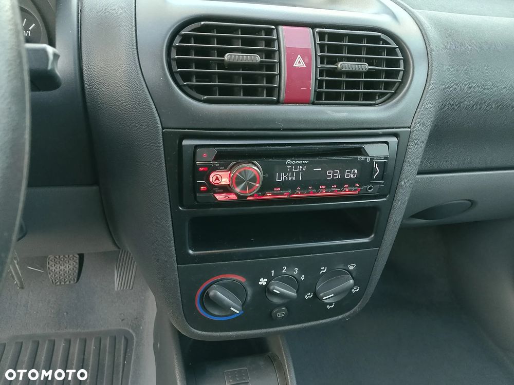 Opel Corsa - 9