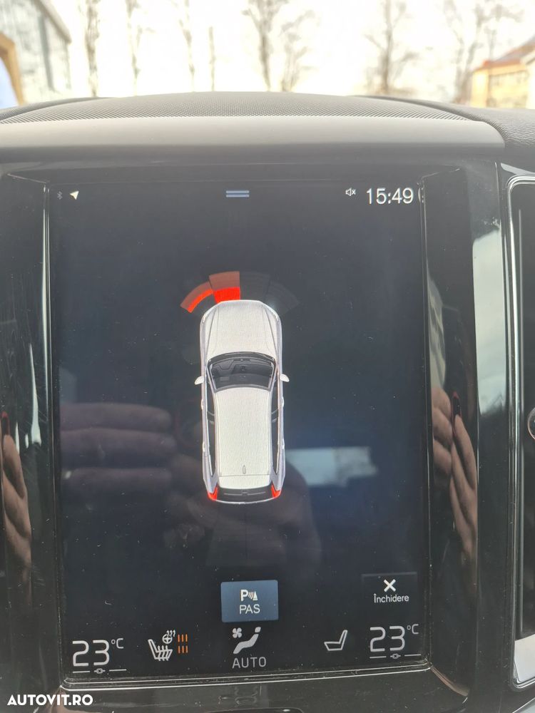 Volvo XC 60 D4 AWD Momentum - 27