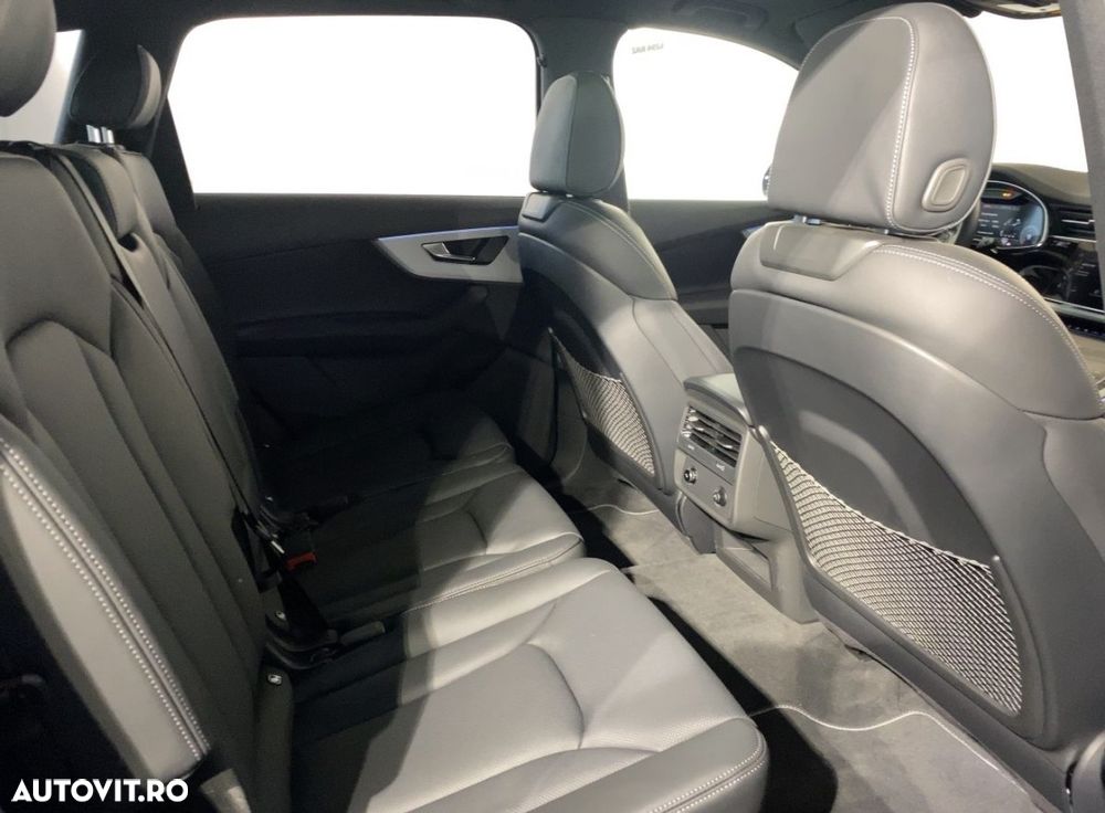 Audi Q7 - 7