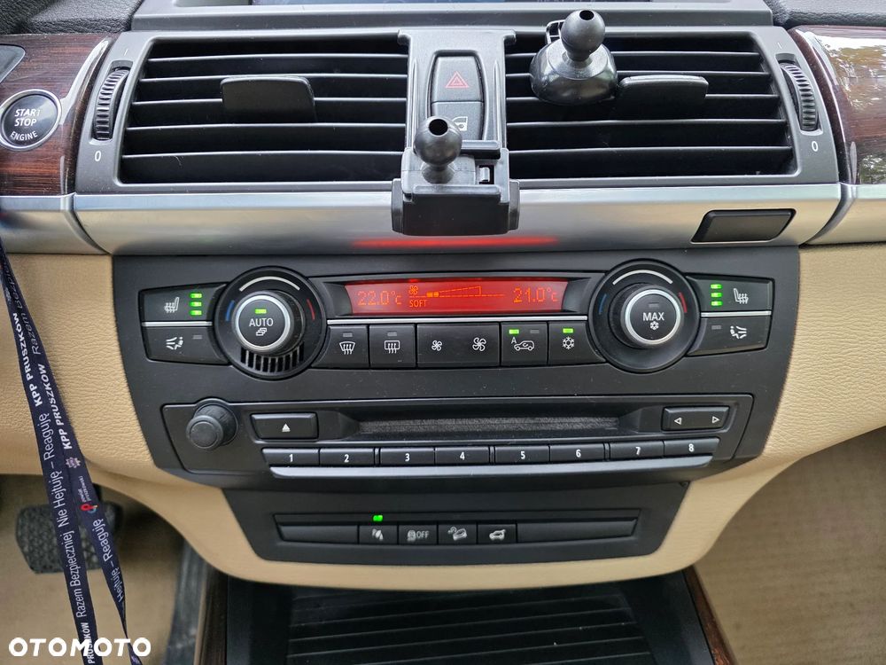 BMW X5 - 11