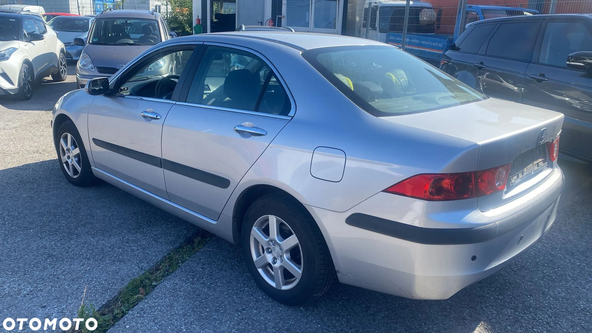 Honda Accord 2.0 ES - 4