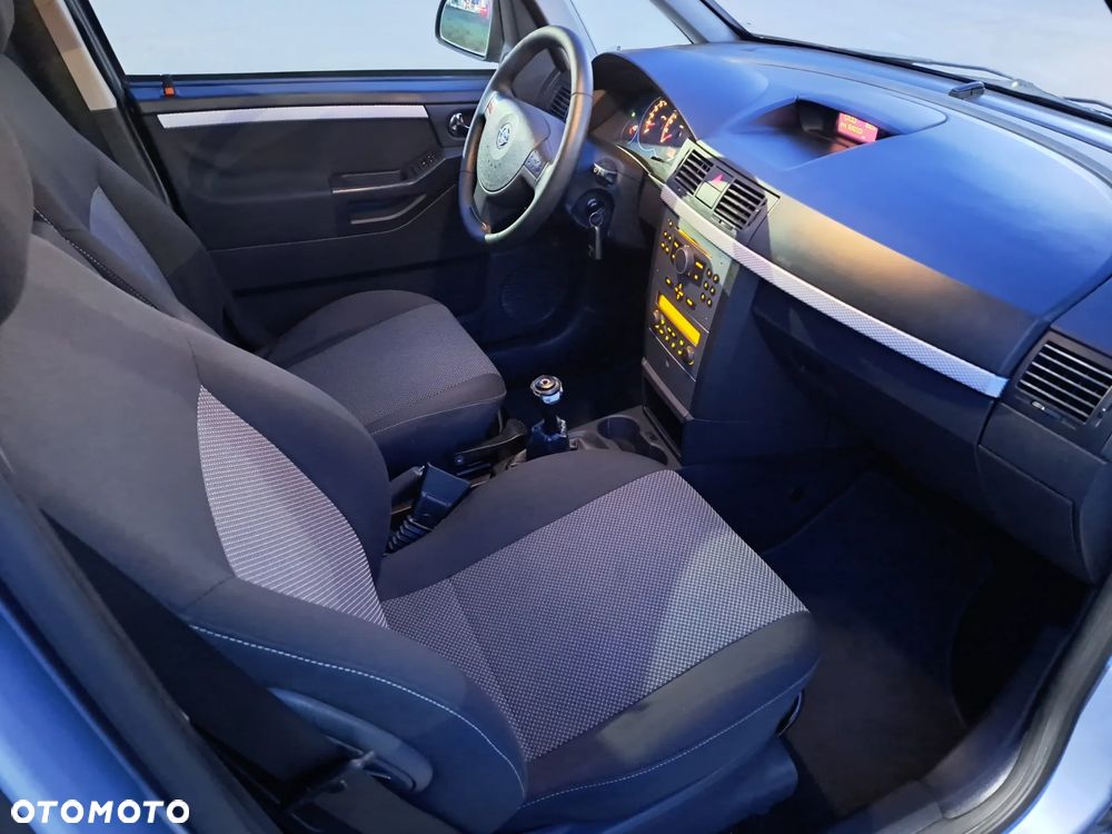 Opel Meriva - 14