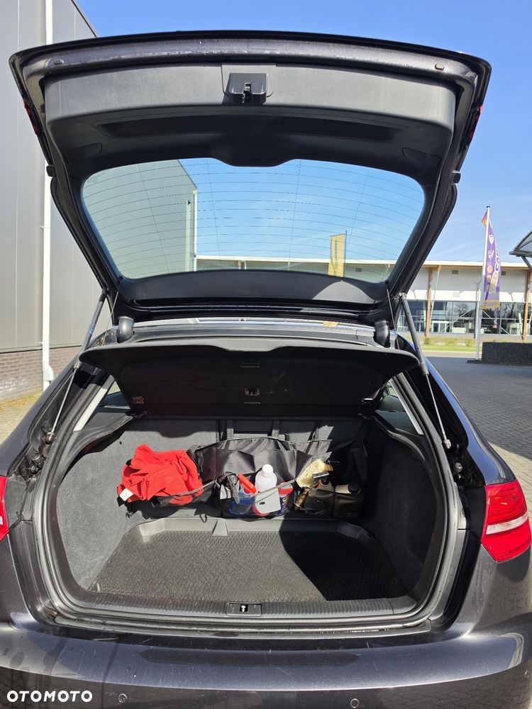 Audi A3 Limousine - 11