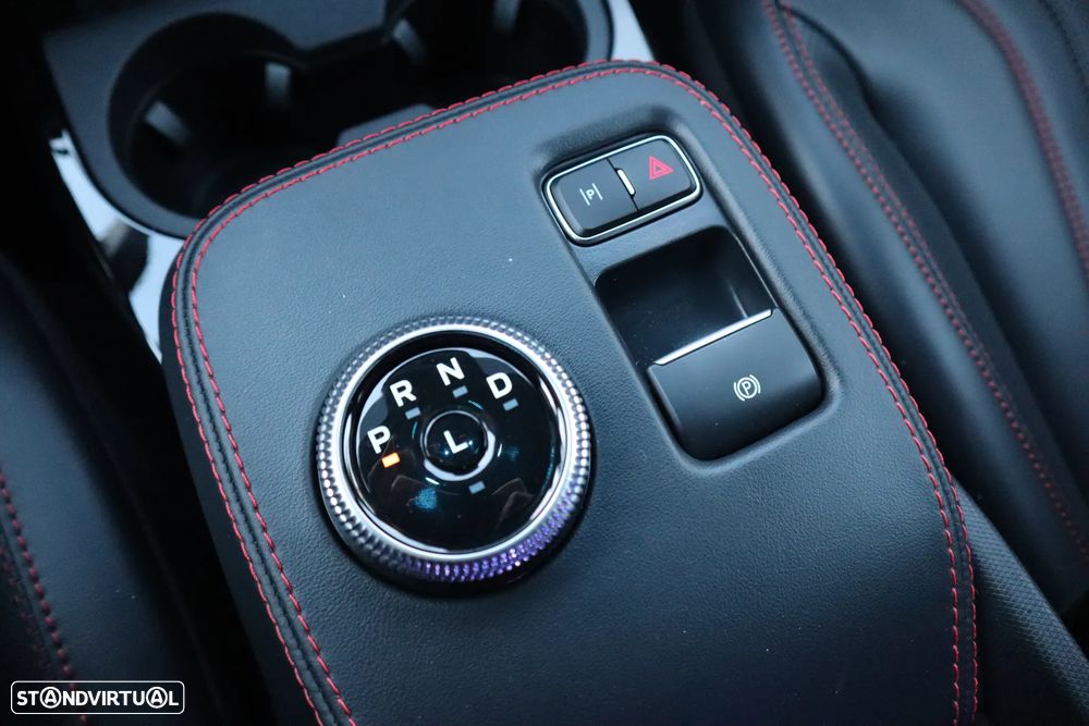 Ford Mustang Mach-E 75.7 kWh Premium AWD - 33