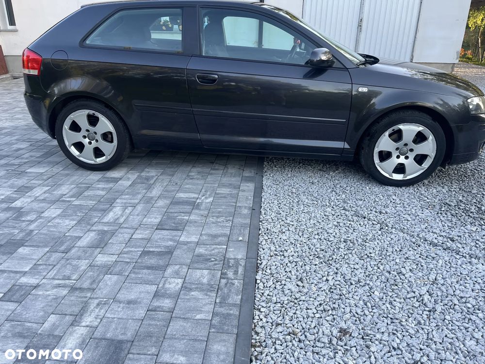 Audi A3 3-drzwiowe 2.0 TDI Attraction - 10