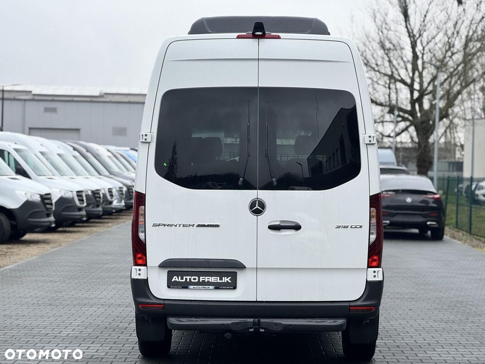 Mercedes-Benz Sprinter - 7