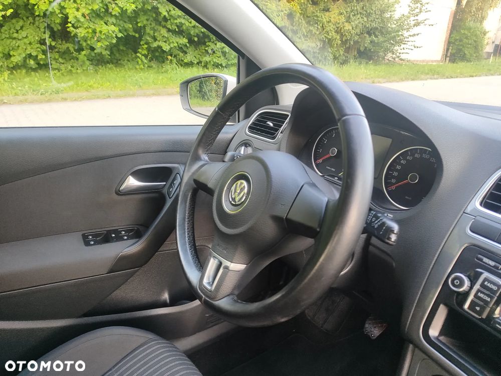 Volkswagen Polo 1.4 Comfortline - 18