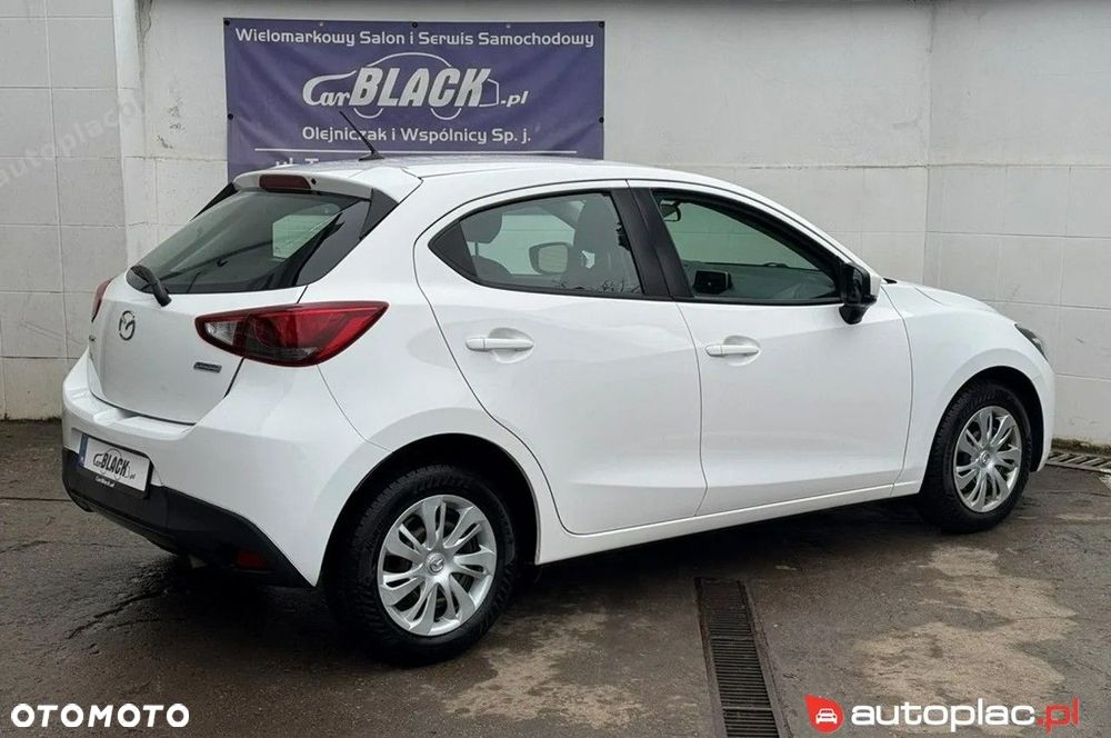 Mazda 2 - 6