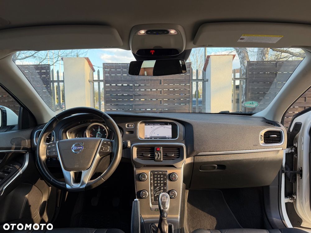 Volvo V40 D3 - 3