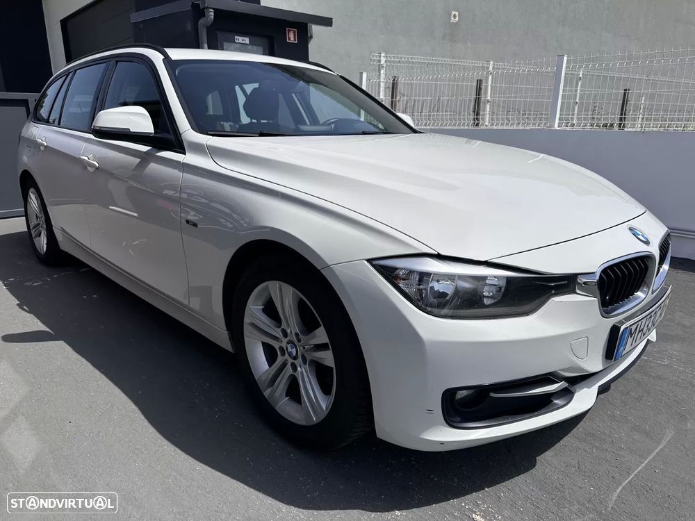 BMW 318 d Sport Line - 3