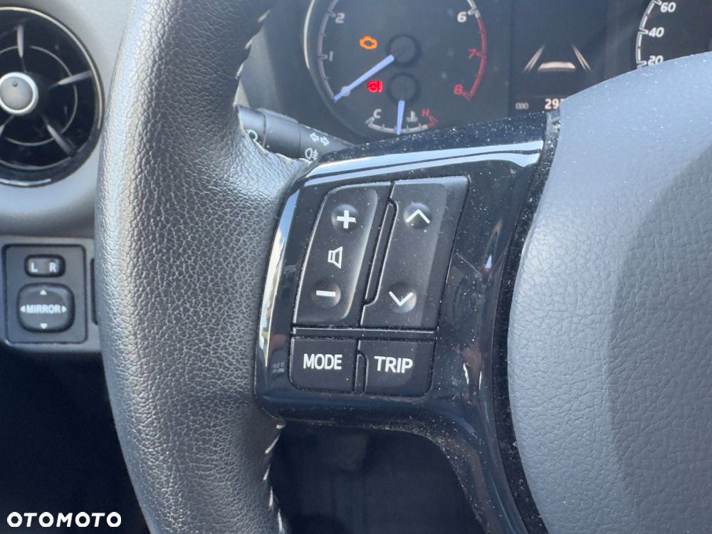 Toyota Yaris - 22