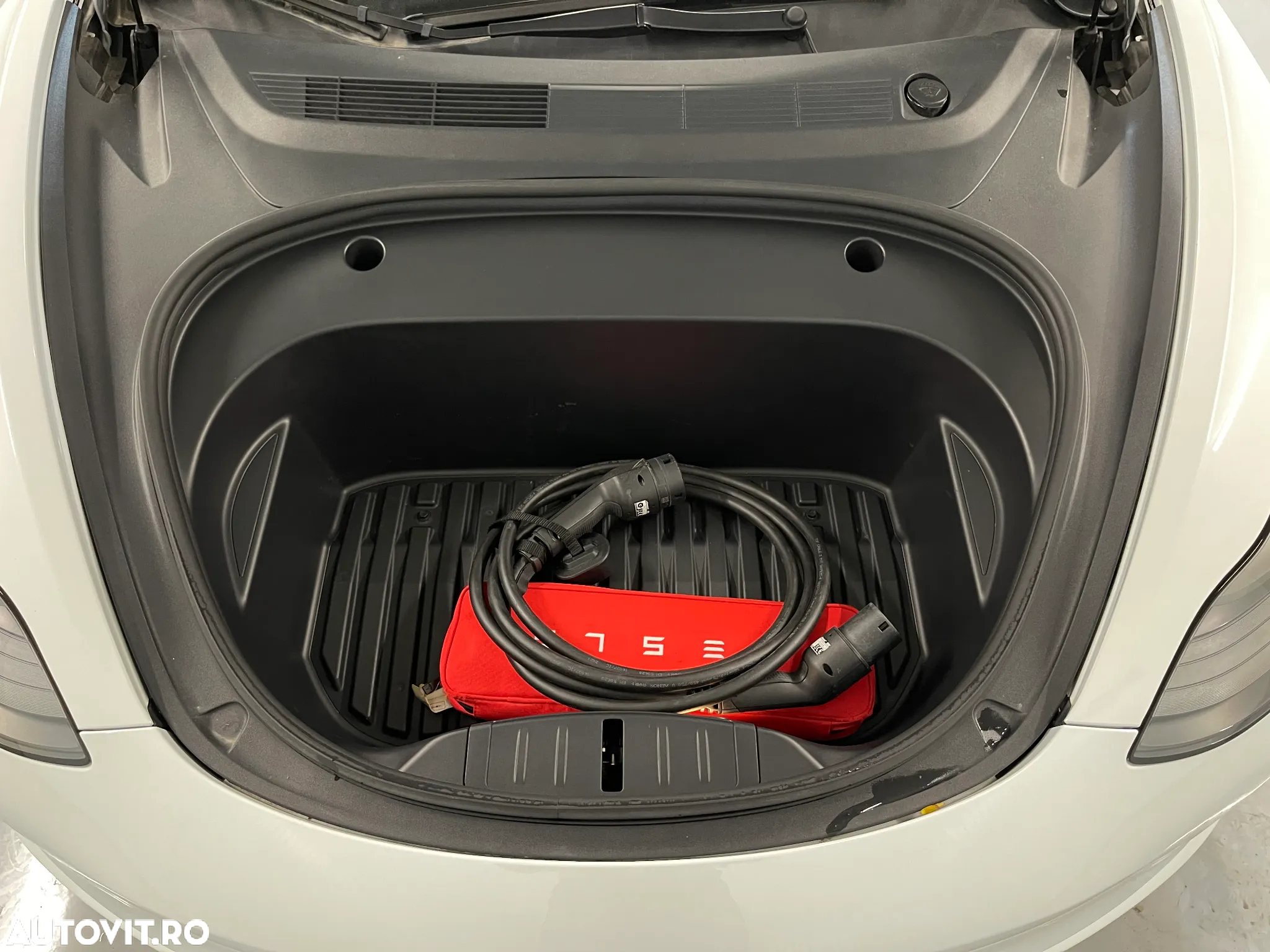 Tesla Model 3 Performance - 14
