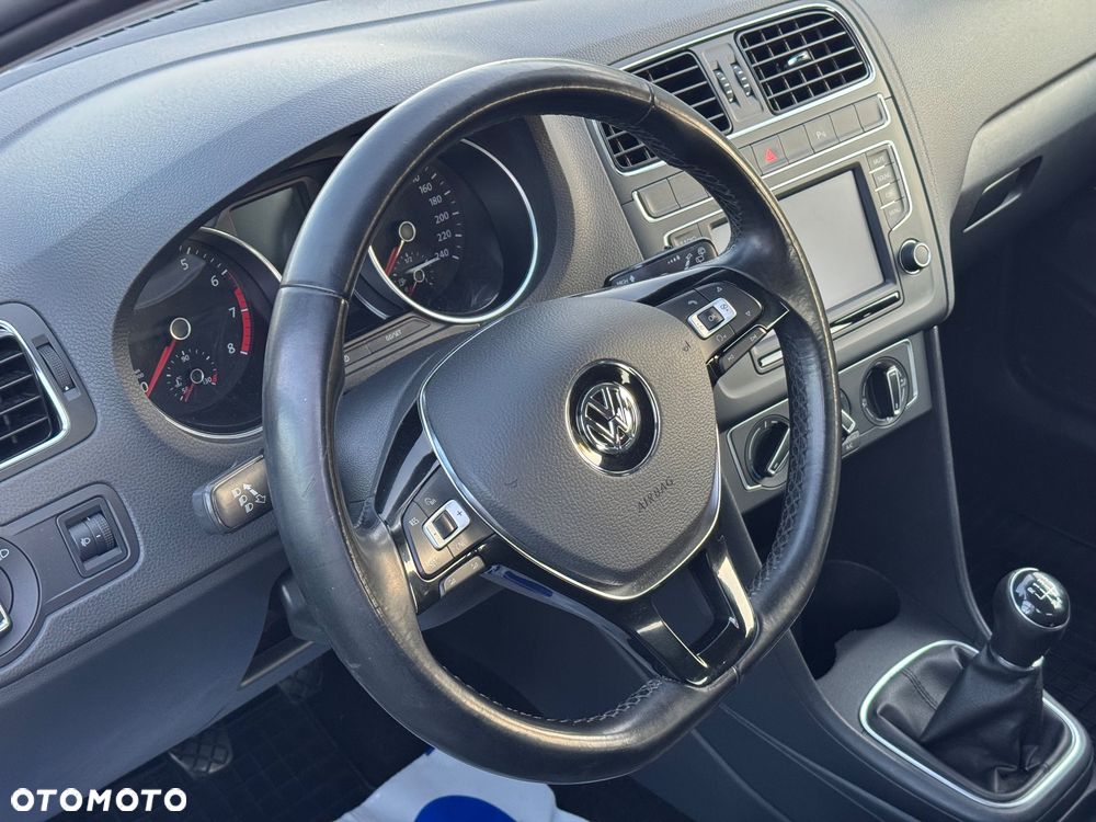 Volkswagen Polo - 22