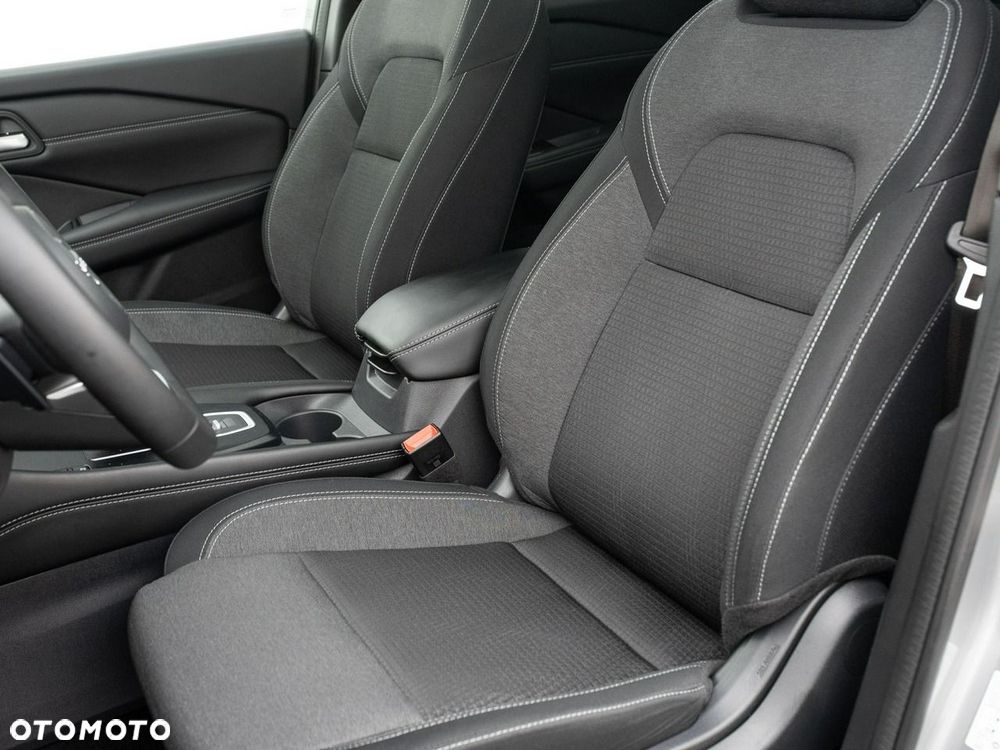 Nissan Qashqai 1.3 DIG-T N-Connecta DCT - 12