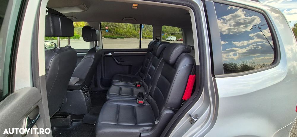 Volkswagen Touran 1.6 TDI Trendline - 11