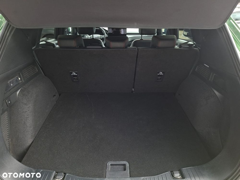 Ford Kuga - 13
