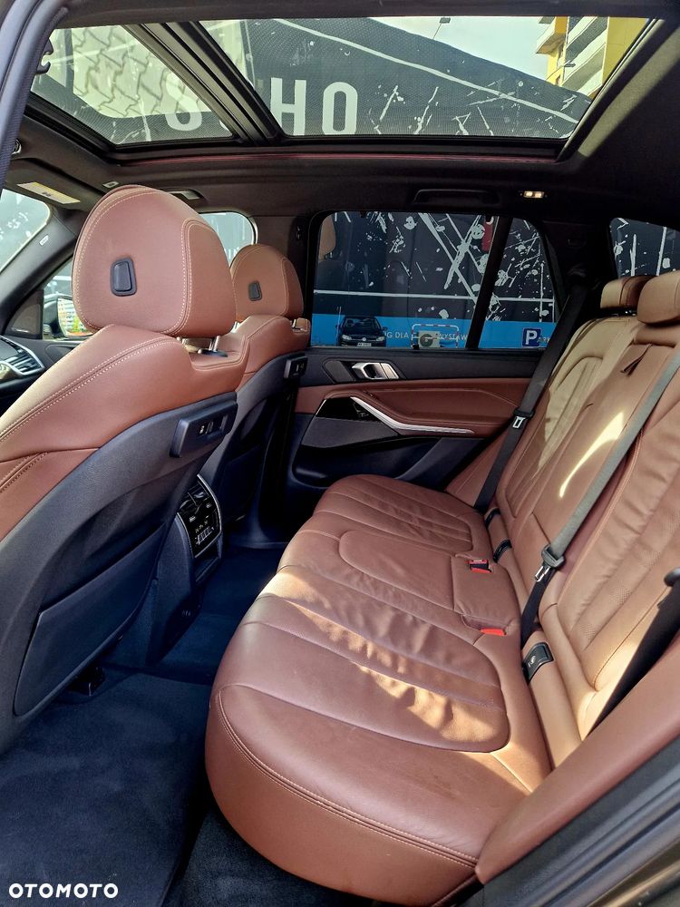 BMW X5 xDrive40i - 19