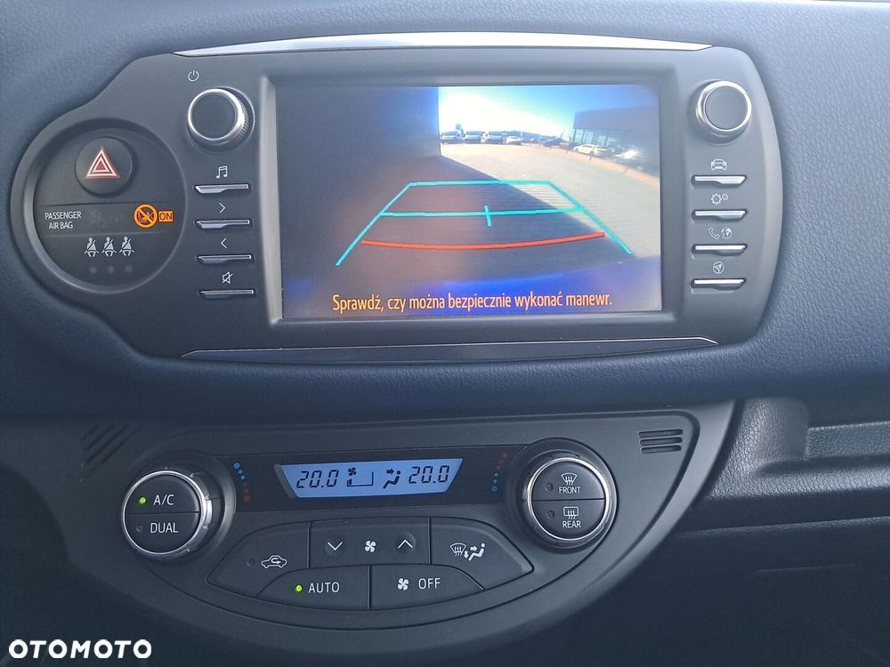 Toyota Yaris 1.5 Selection - 21