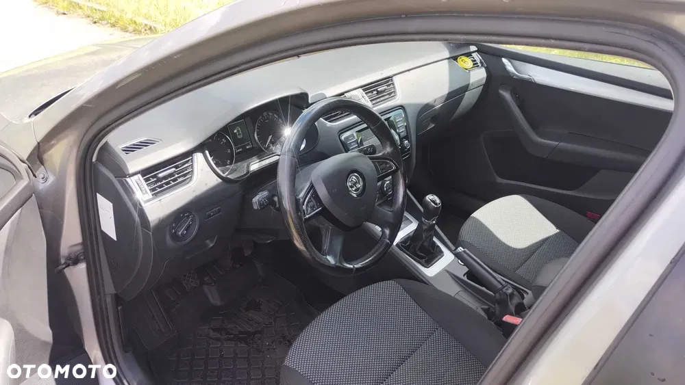 Skoda Octavia 1.4 TSI Ambition - 8