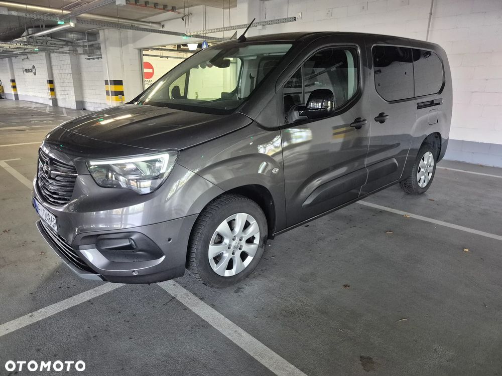 Opel Combo 2022 photo 2