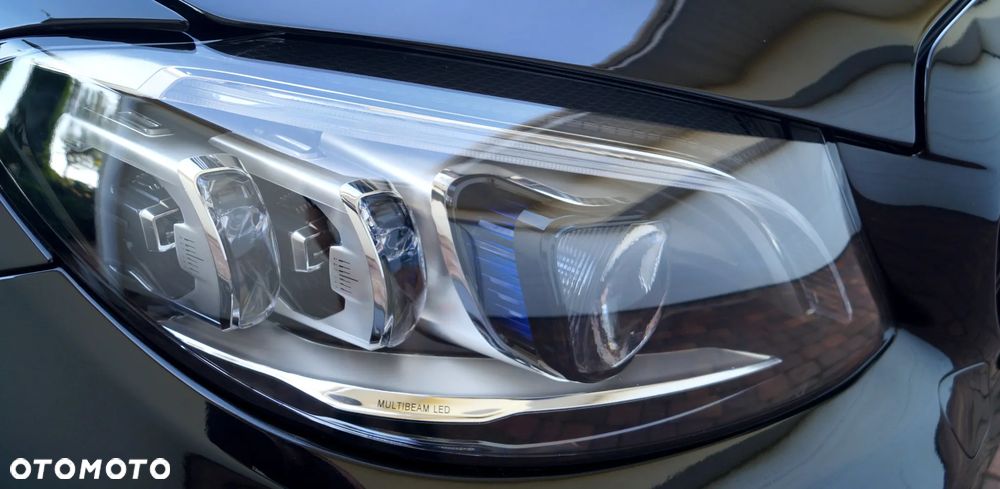 Mercedes-Benz Klasa C AMG 43 4Matic AMG TCT 9G - 38