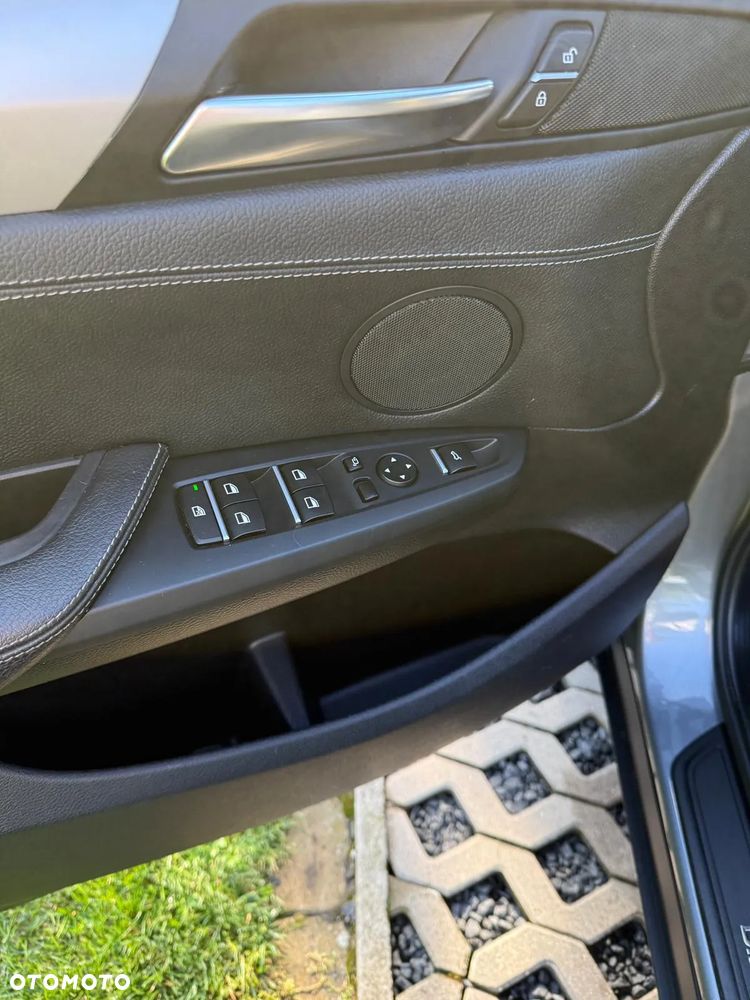 BMW X3 xDrive20d - 12