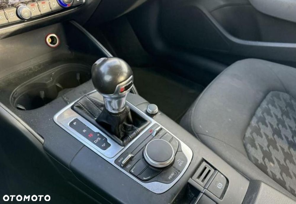 Audi A3 Limousine 1.6 TDI(clean diesel) S tronic S line Sportpaket - 7