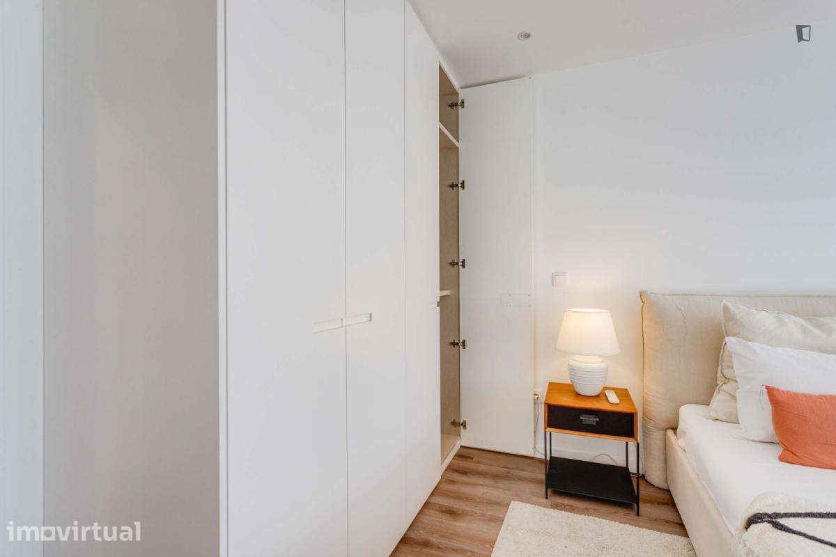 Apartamento com 1 quartos - localizado em Sete Rios Lisbon - Grande imagem: 5/25