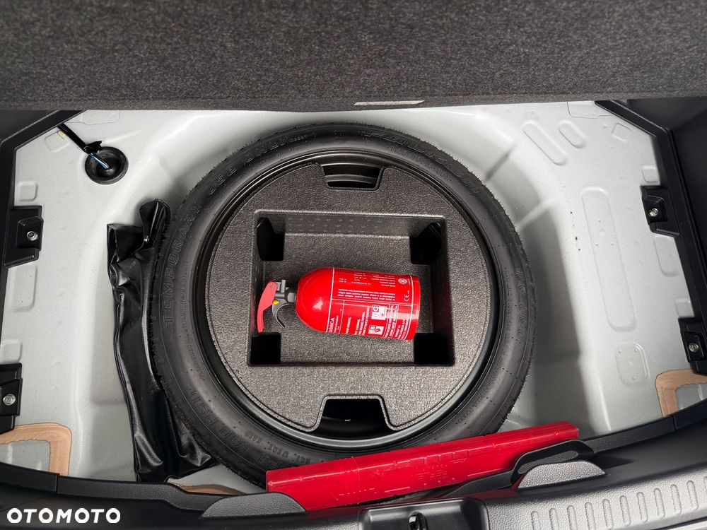 Toyota Yaris Hybrid 1.5 Comfort - 25