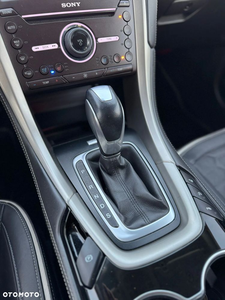 Ford Mondeo Vignale 2.0 TDCi Bi-Turbo PowerShift - 18