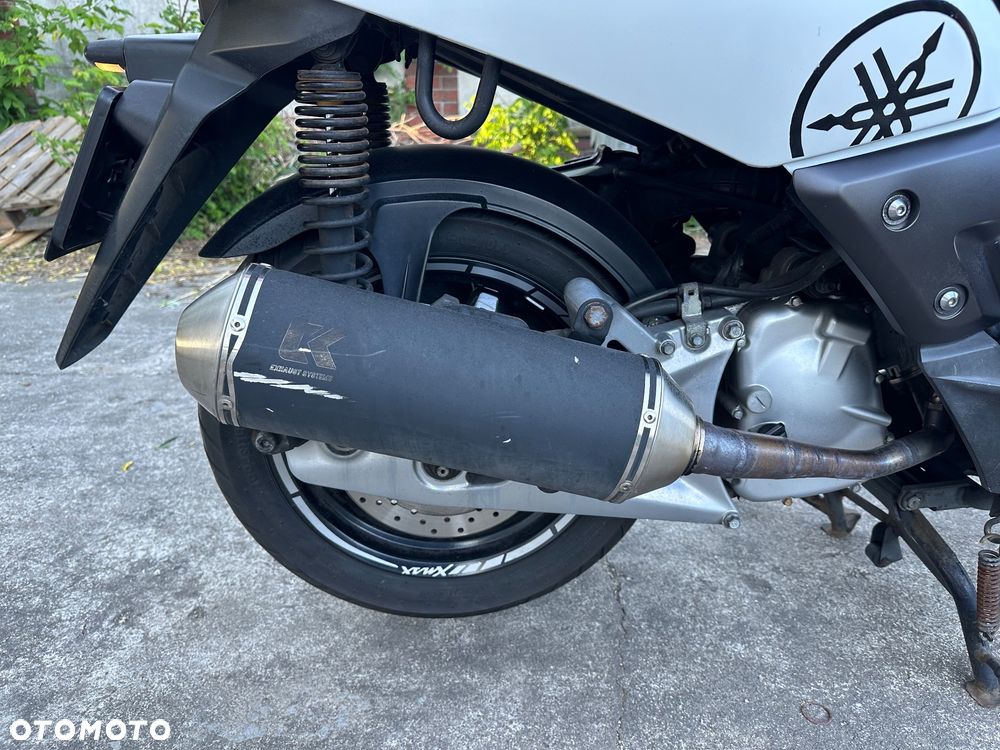 Yamaha X-max - 5