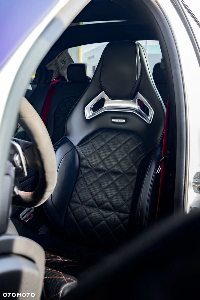 Mercedes-Benz Klasa C AMG 63 S AMG Speedshift 7G-MCT Edition 1 - 23