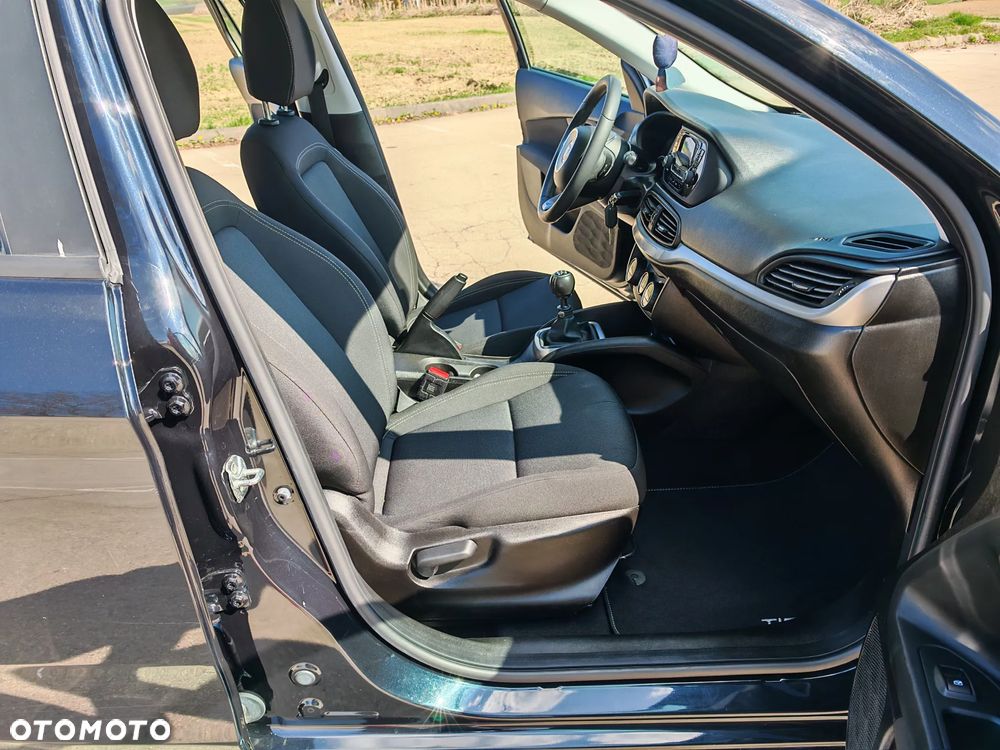 Fiat Tipo 1.4 16V More - 16