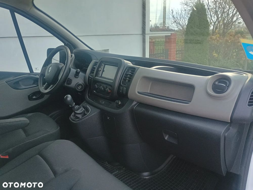 Renault Trafic - 8