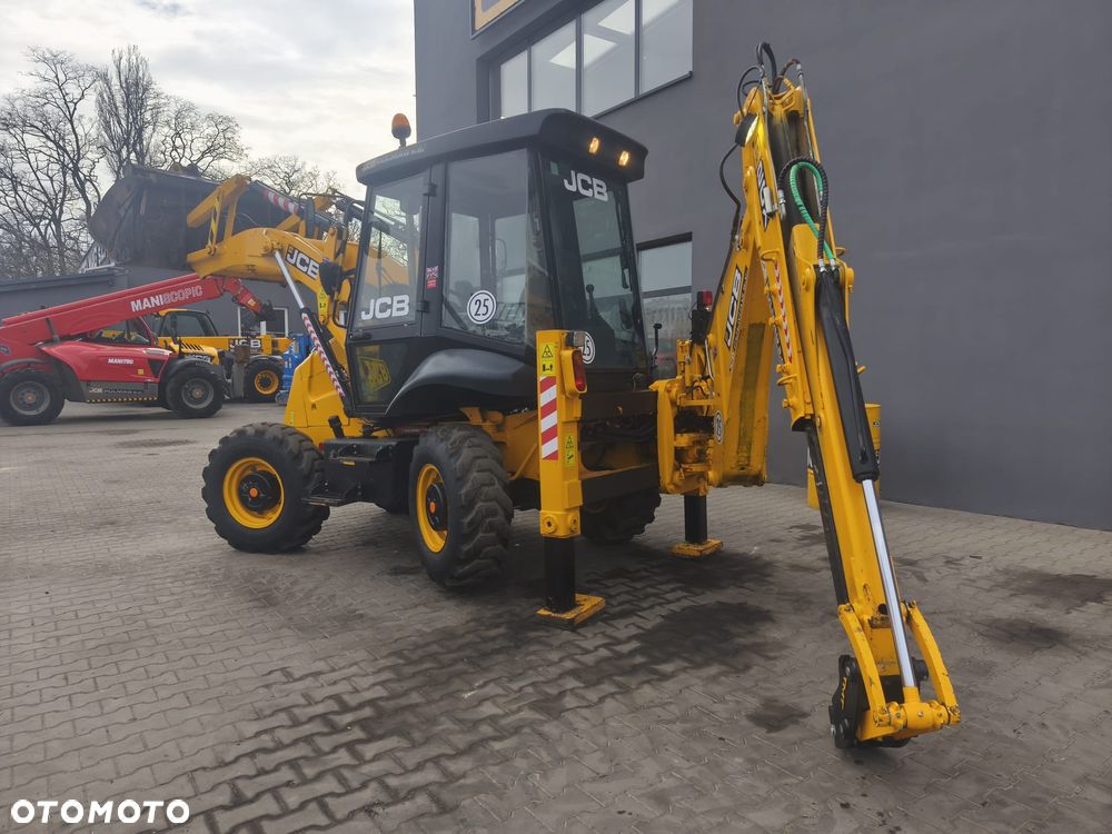 JCB 2CX - 5