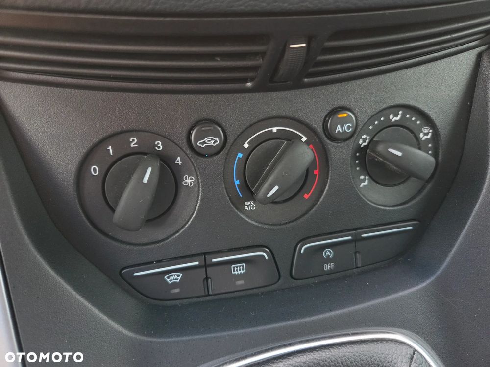 Ford C-MAX 1.6 EcoBoost Start-Stop-System Champions Edition - 28