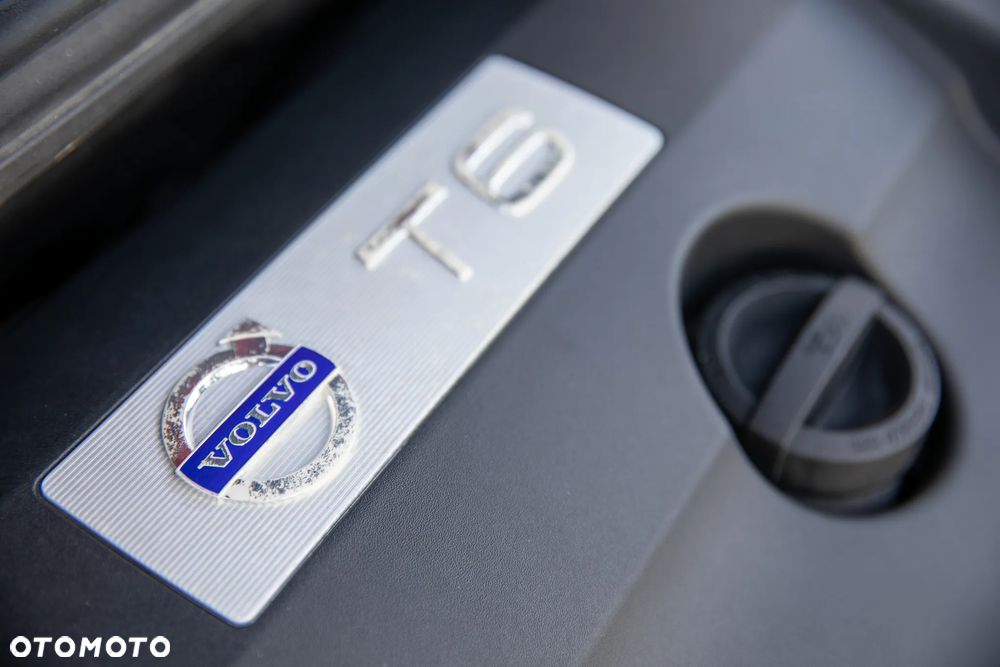Volvo S60 ver-t6-awd-r--design-summum - 30