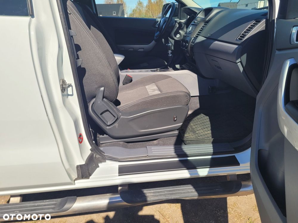 Ford Ranger XLT - 15