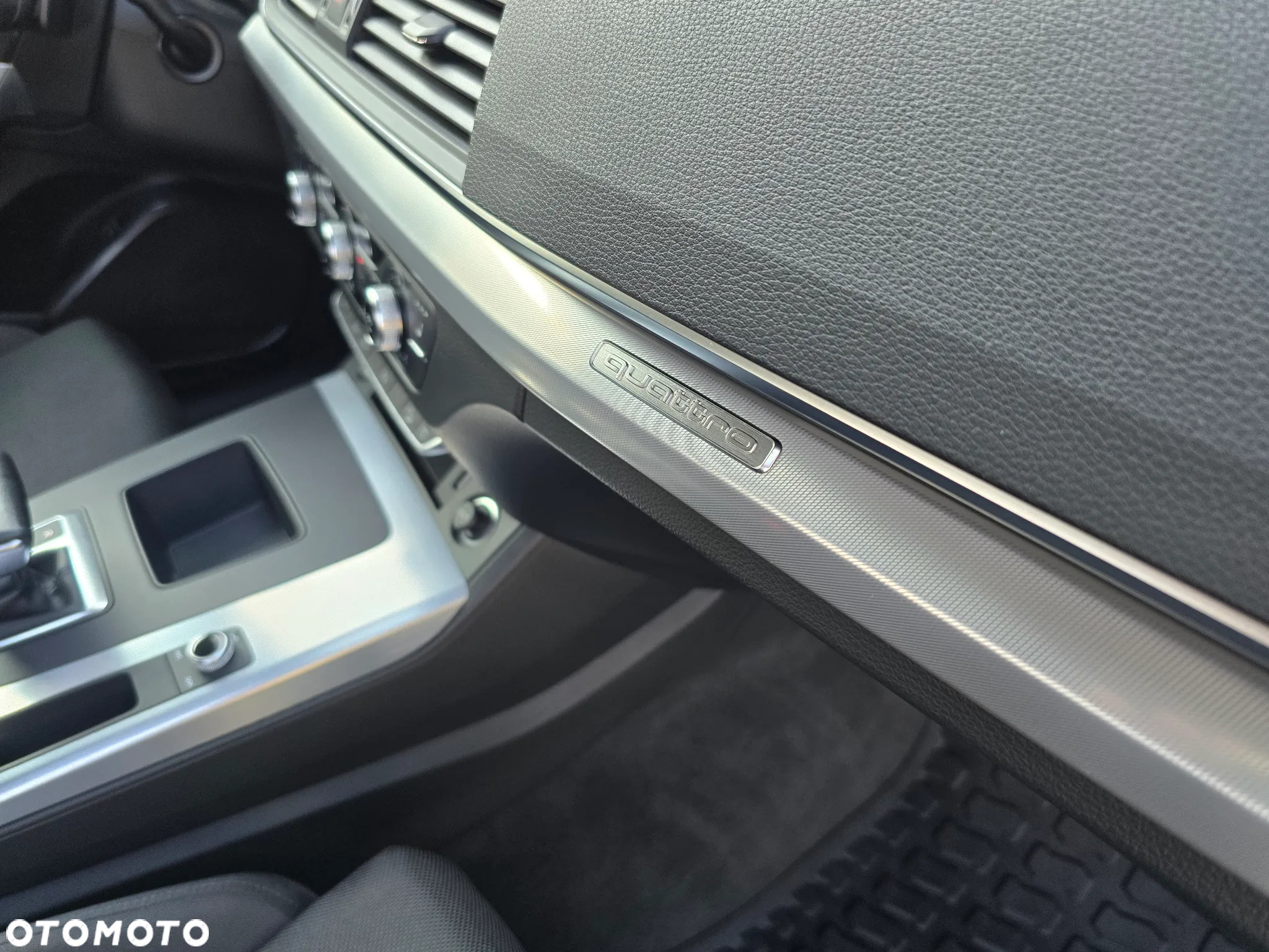 Audi Q5 40 TDI quattro S tronic sport - 29