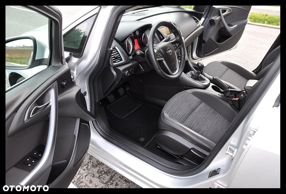 Opel Astra 1.4 Turbo ENERGY - 23