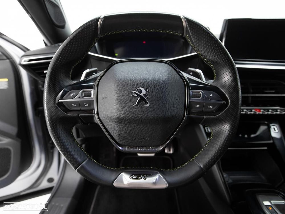 Peugeot 2008 1.5 BlueHDi GT EAT8 - 14