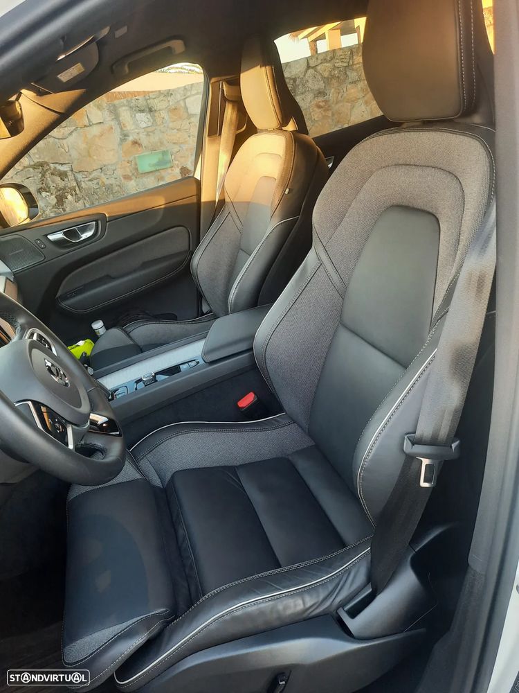 Volvo XC 60 2.0 B5 R-Design AWD - 9