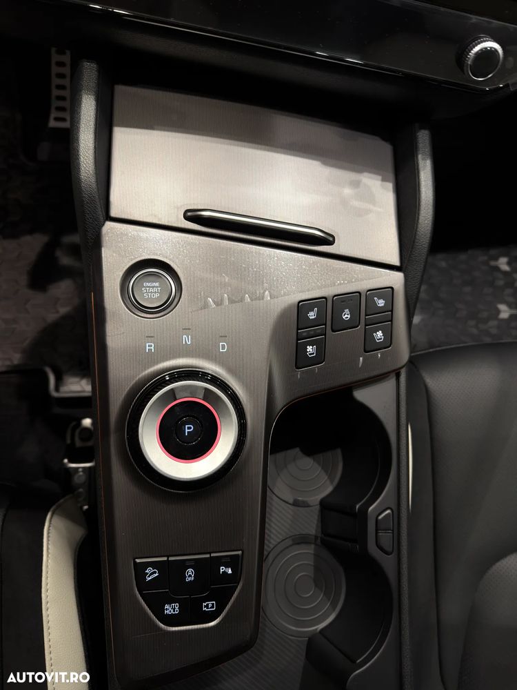 Kia Sportage PE 1.6 T-GDI 7DCT 4x2 GT Line - 12