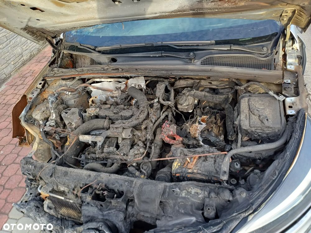 Renault Clio 1.0 TCe Evolution - 9