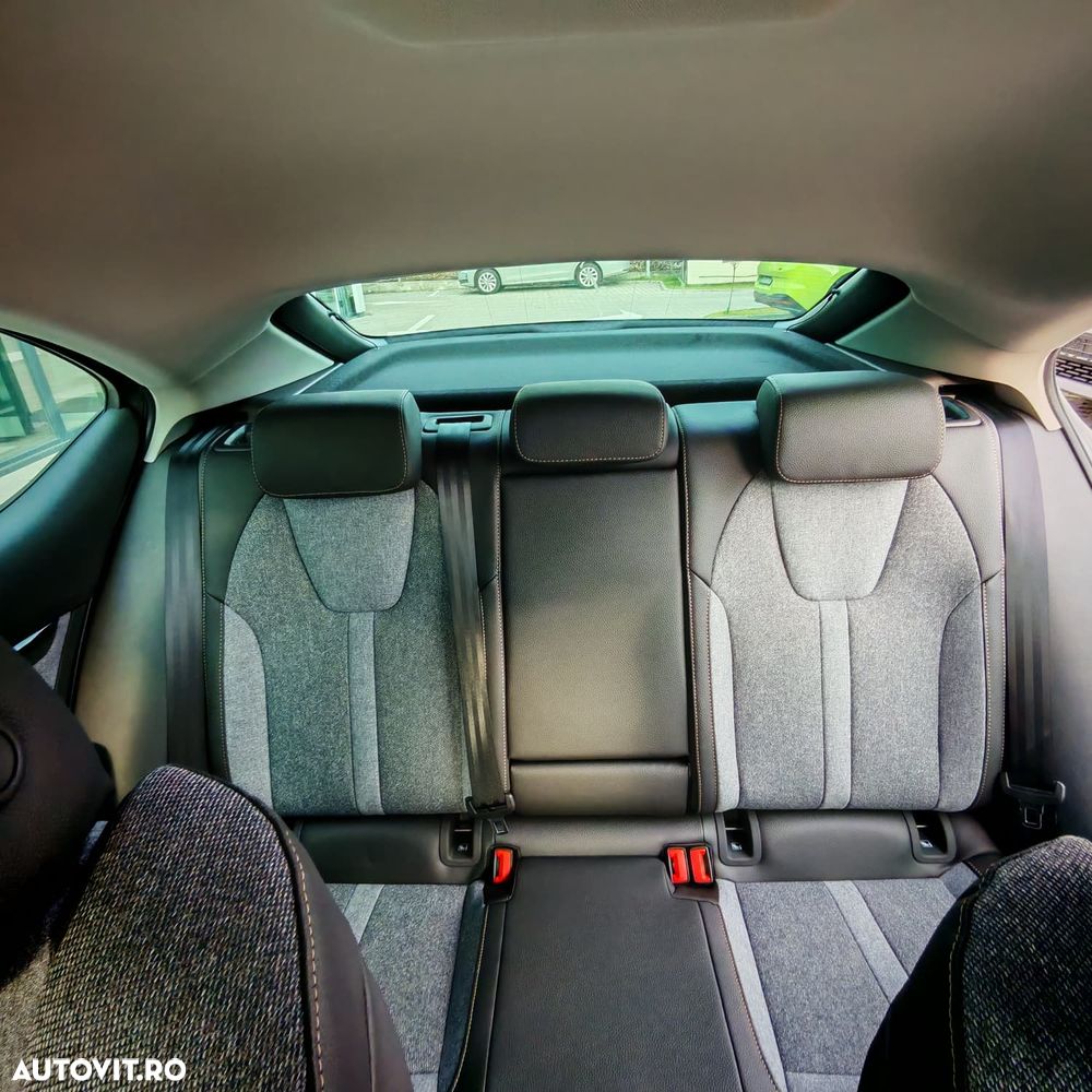 Skoda Octavia 2.0 TDI DSG Selection - 15