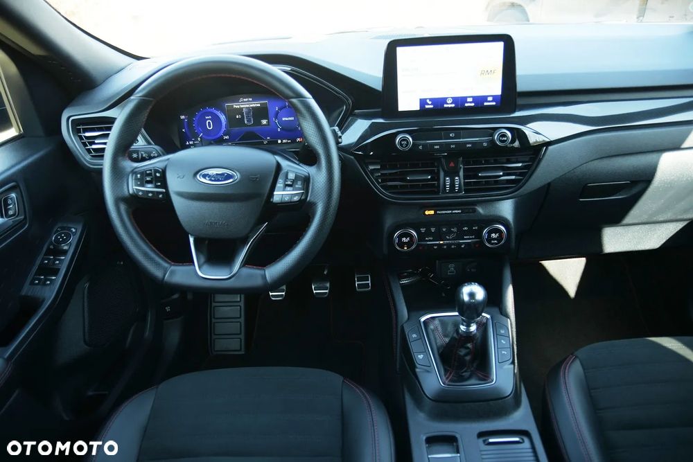 Ford Kuga 2.0 EcoBlue Hybrid ST-LINE - 20