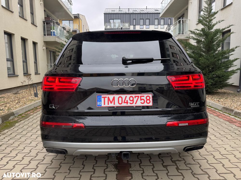 Audi Q7 3.0 TFSI Quattro Tiptronic - 8